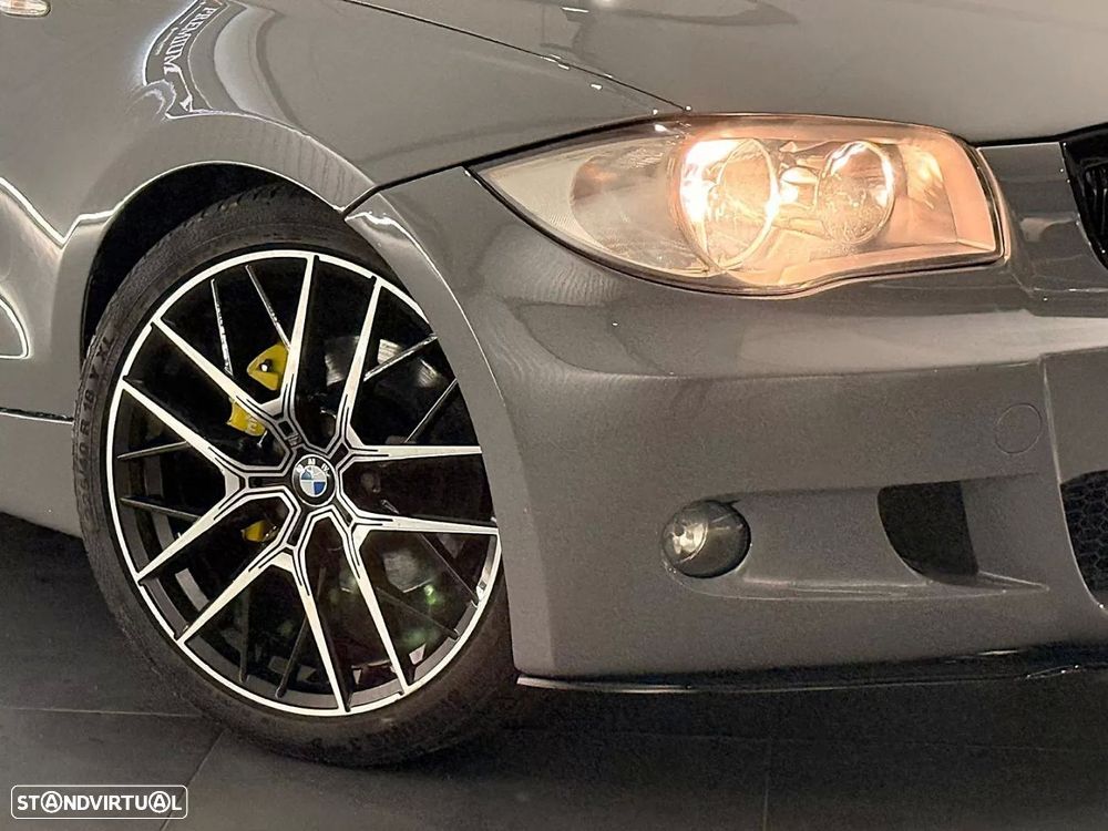 BMW 118 d Pack M - 28