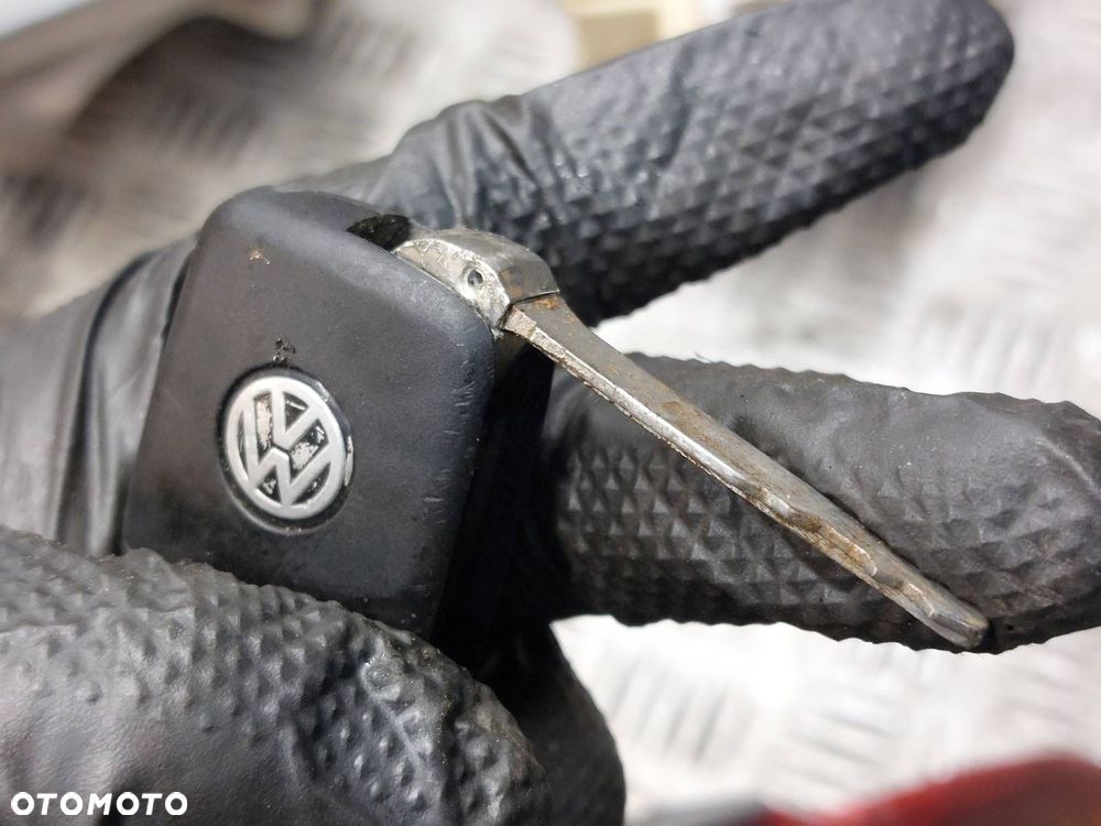 ZESTAW STARTOWY TOYOTA YARIS I 1.4 D4D 89661-0D170 0281011125 - 8