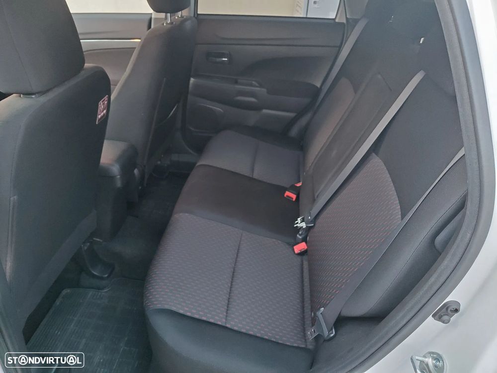 Mitsubishi ASX 1.6 MIVEC Intense - 8
