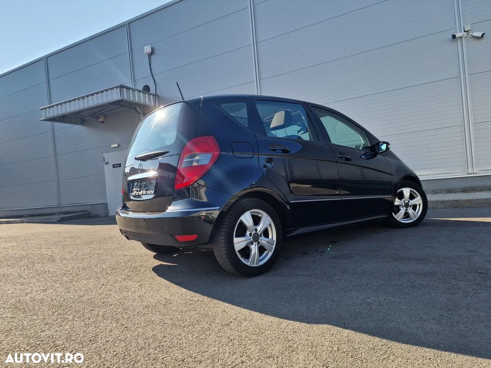 Mercedes-Benz A 180 - 34