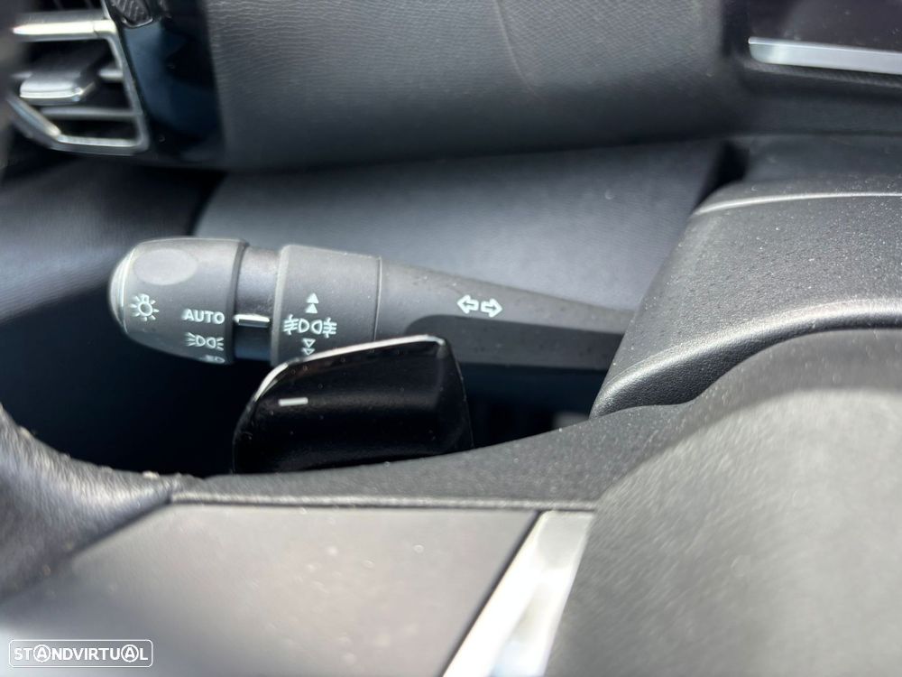 Citroën C4 1.2 PureTech Shine Pack EAT8 - 25