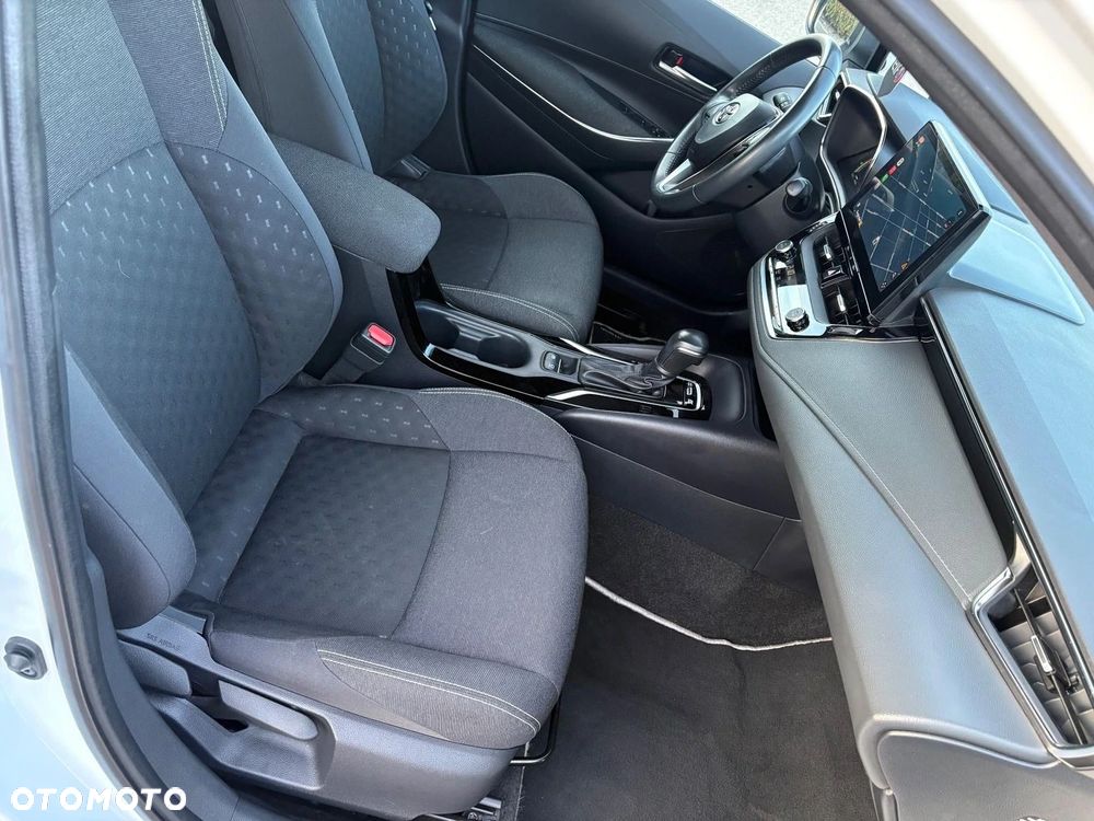Toyota Corolla 1.8 Hybrid Comfort - 11