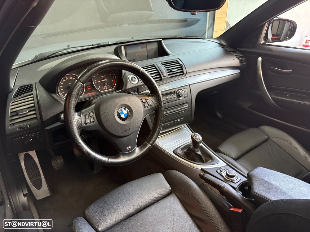 BMW 123 d Cabrio - 14