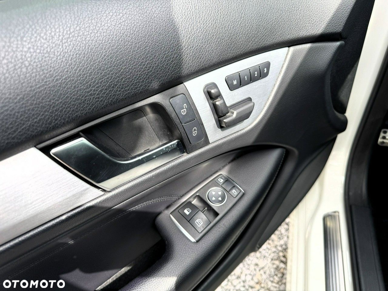 Mercedes-Benz Klasa C 250 Coupe (BlueEFFICIENCY) 7G-TRONIC - 13