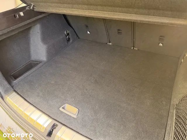 BMW X1 xDrive20d - 36