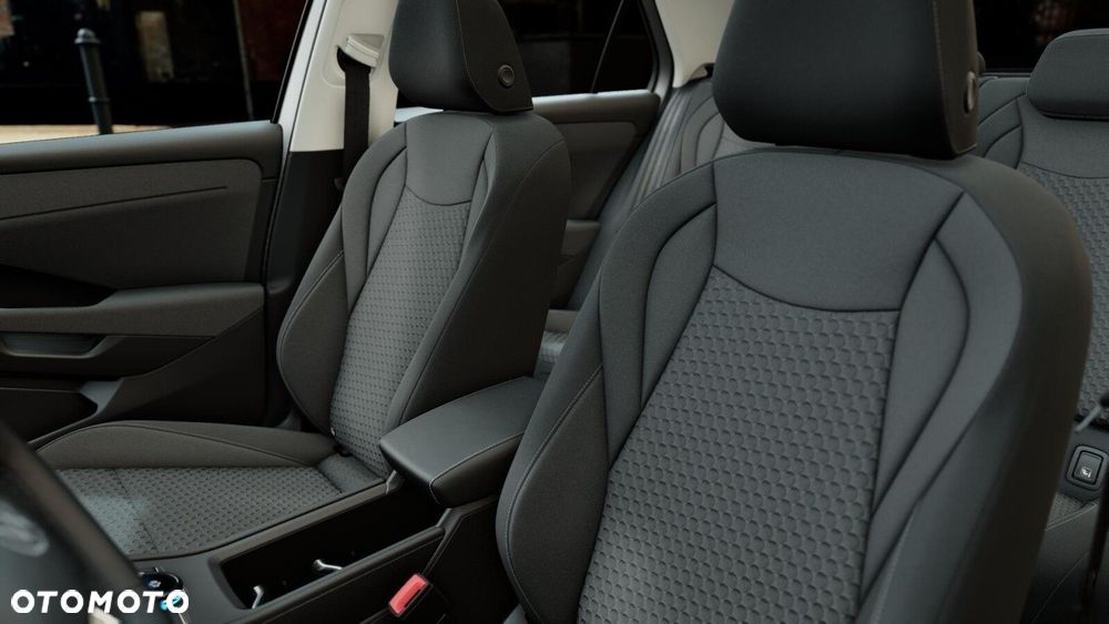 Volkswagen T-Roc - 10