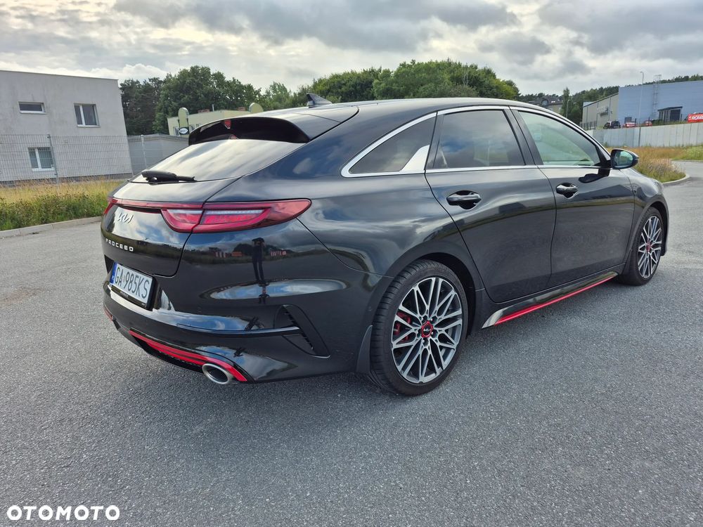 Kia ProCeed - 4