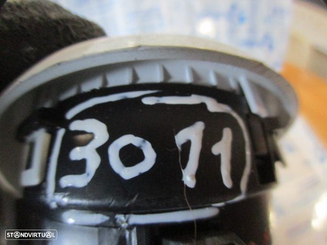 Grelha Friso 687602076R 08239006 RENAULT TWINGO 3 FASE 1 2014 1.0I 71CV 5P AZUL BEBE FRT ESQ GRE DE VENTILAÇÃO - 3