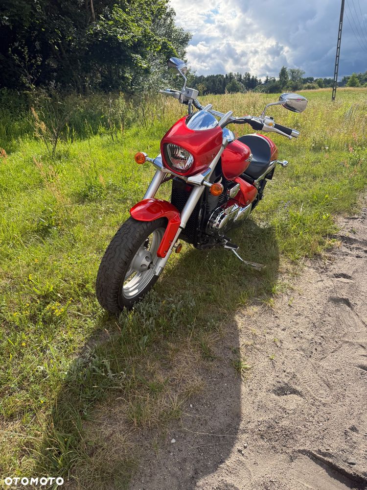 Suzuki Boulevard - 9