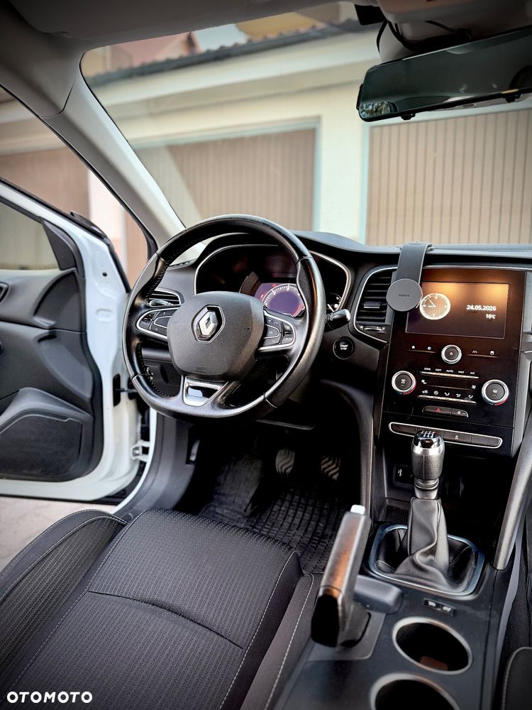 Renault Megane 1.5 dCi Zen - 24