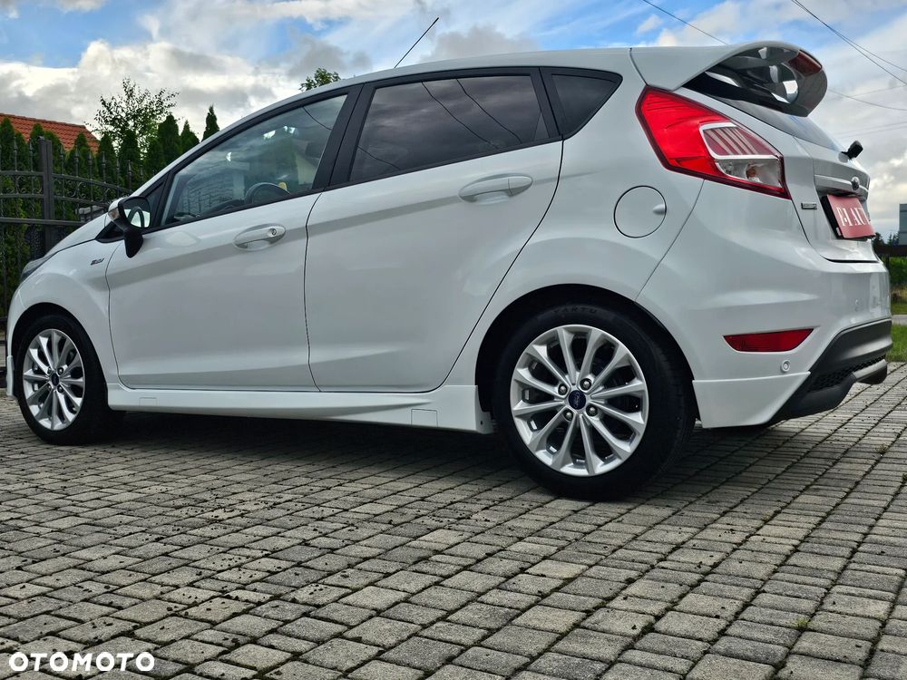 Ford Fiesta 1.0 EcoBoost S&S ST-LINE Black - 17