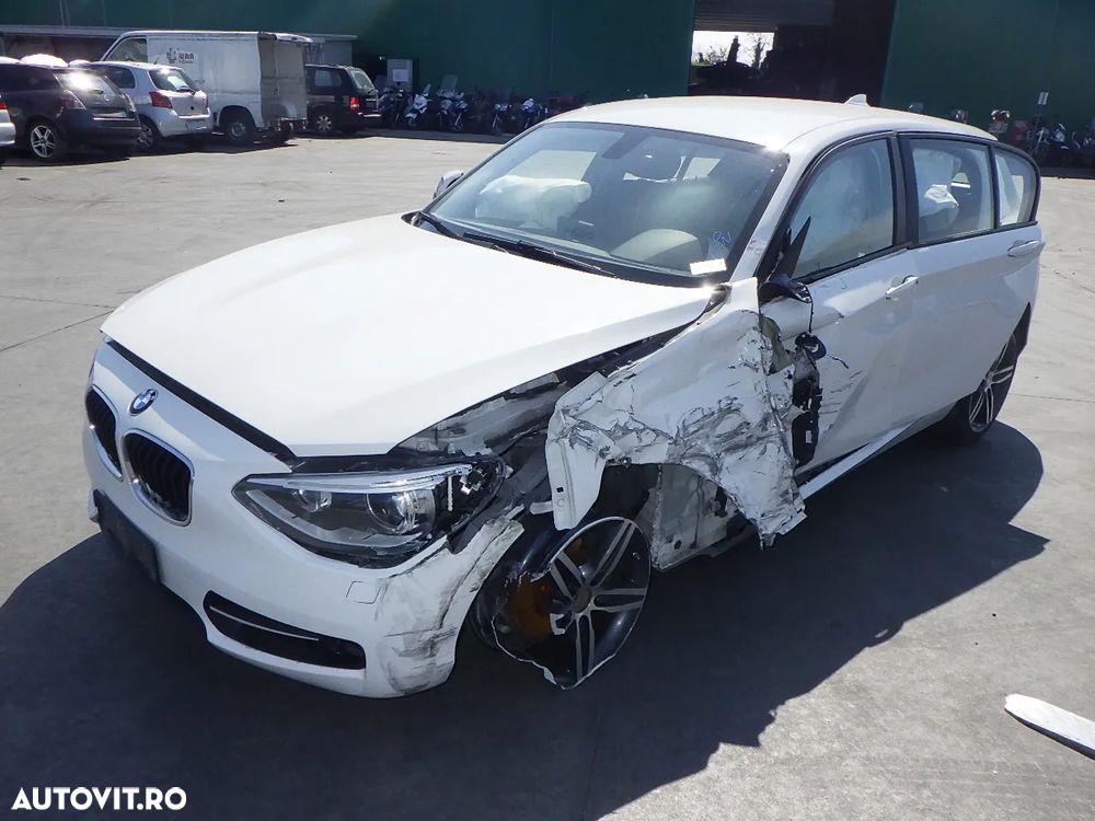 Dezmembrez BMW seria 1 F 20 , an 2012 ,,2,0 D ,cod motor N47D20C - 2