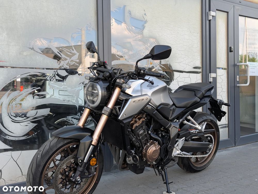 Honda CBF - 2