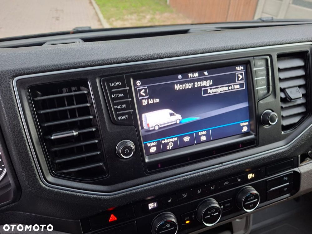 Volkswagen Crafter - 11