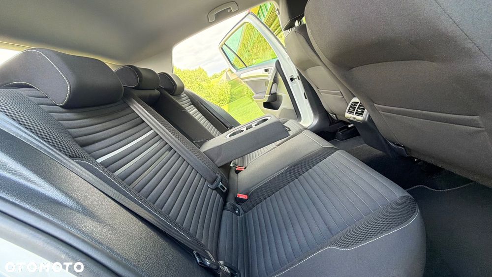 Volkswagen Golf 1.2 TSI BMT Trendline - 7