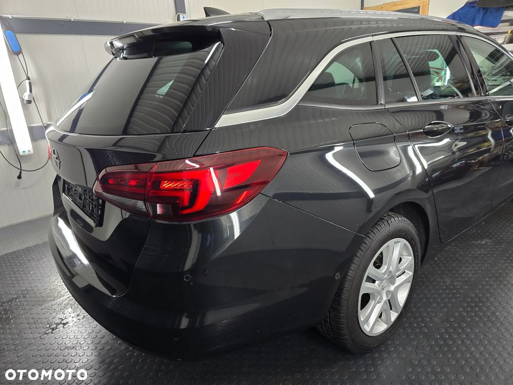 Opel Astra 1.6 BiTrb D (CDTI) Start/Stop Sports Tourer Innovation - 11