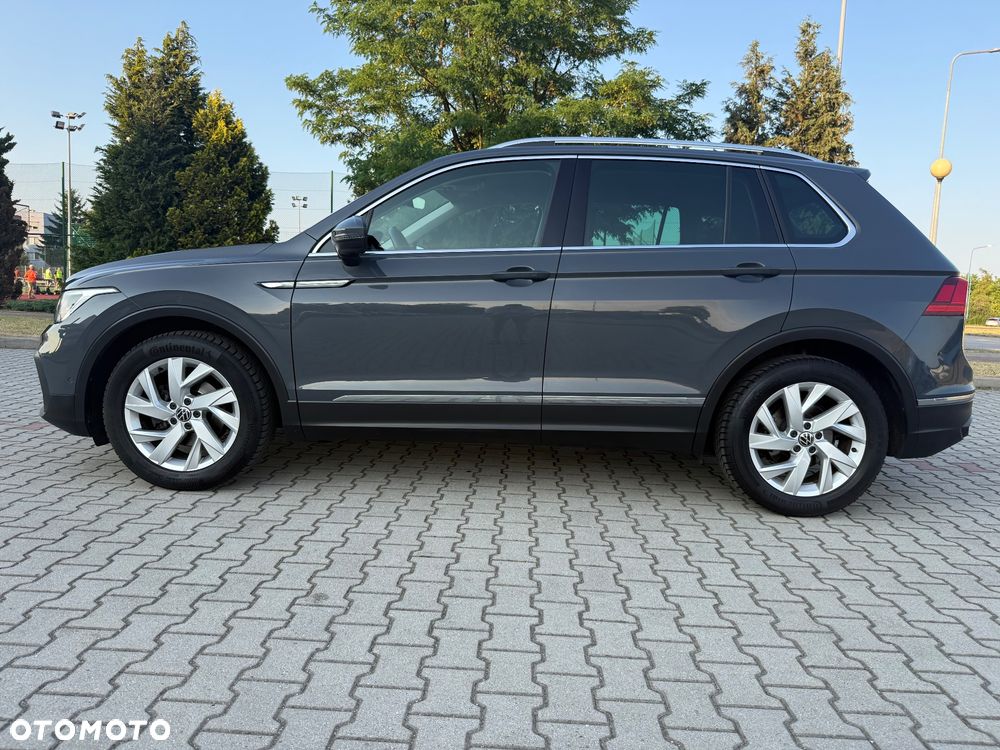 Volkswagen Tiguan - 2
