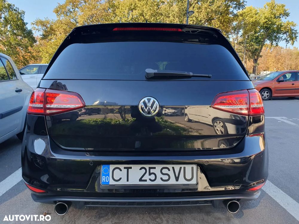 Volkswagen Golf 2.0 TSI BMT DSG GTI - 6