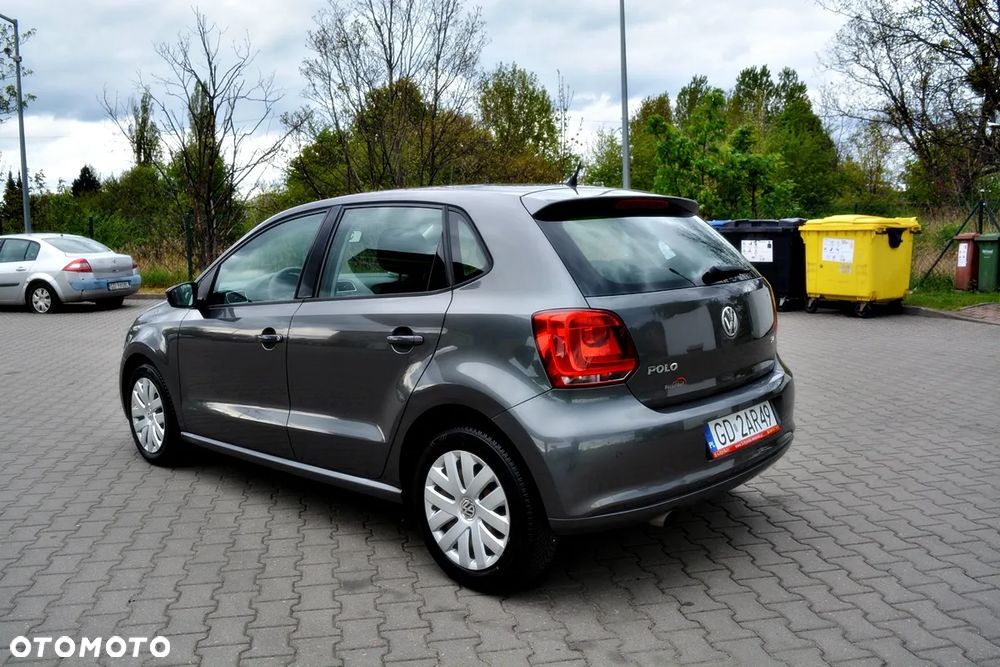 Volkswagen Polo 1.4 DSG Comfortline - 4