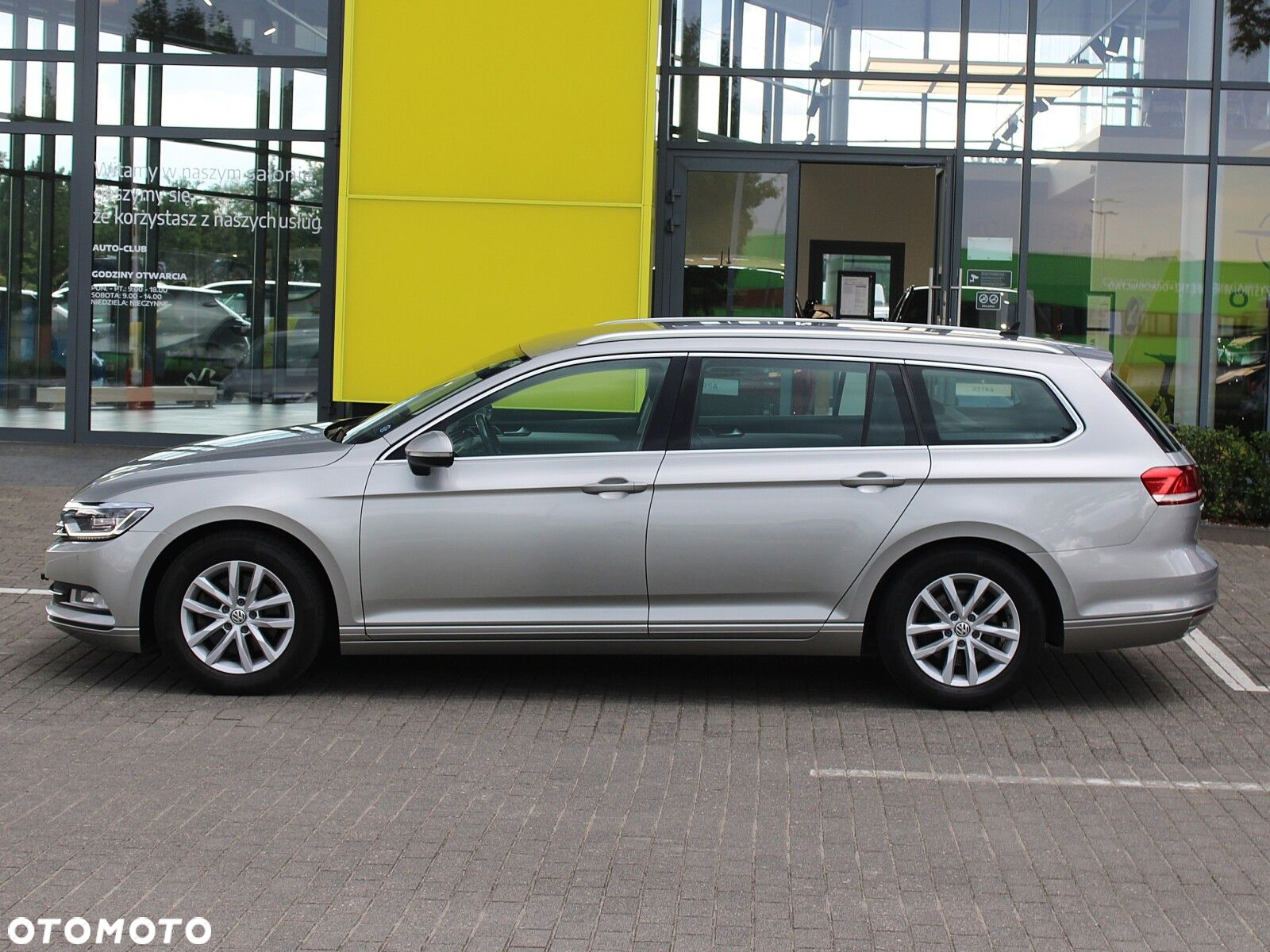 Volkswagen Passat 2.0 TDI BMT Comfortline DSG - 10