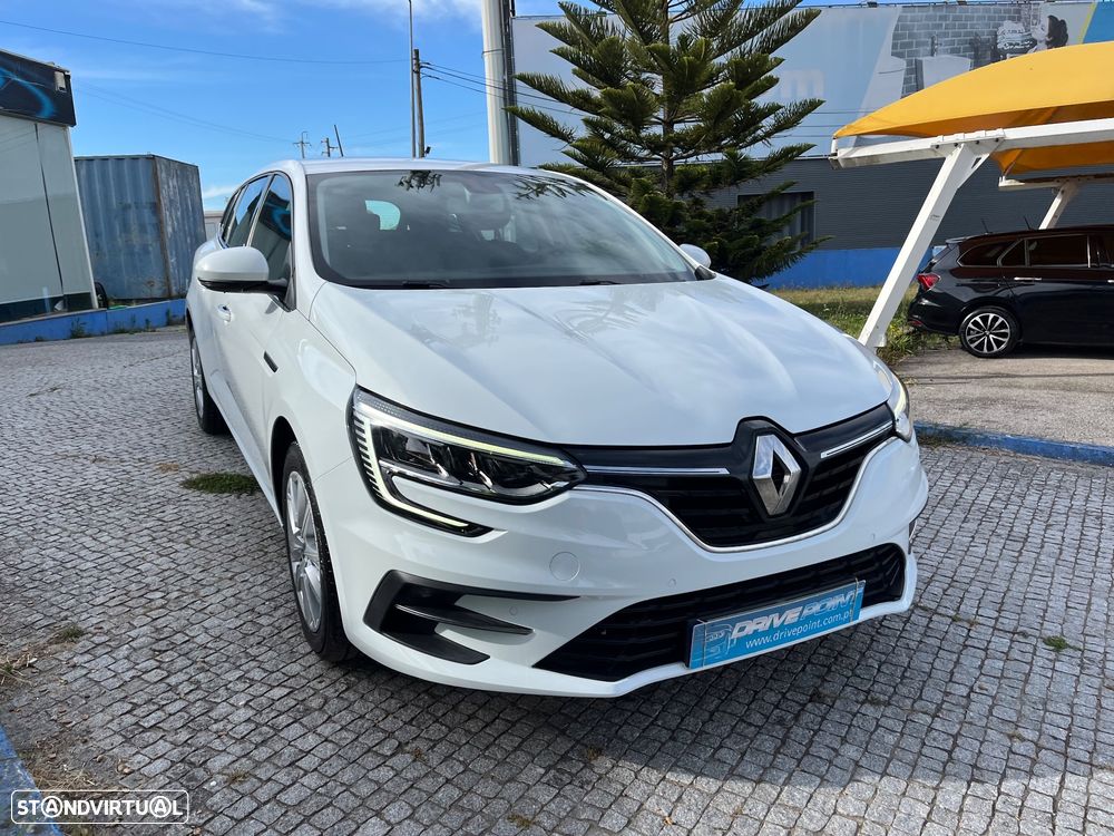 Renault Mégane Sport Tourer 1.5 Blue dCi Equilibre - 4
