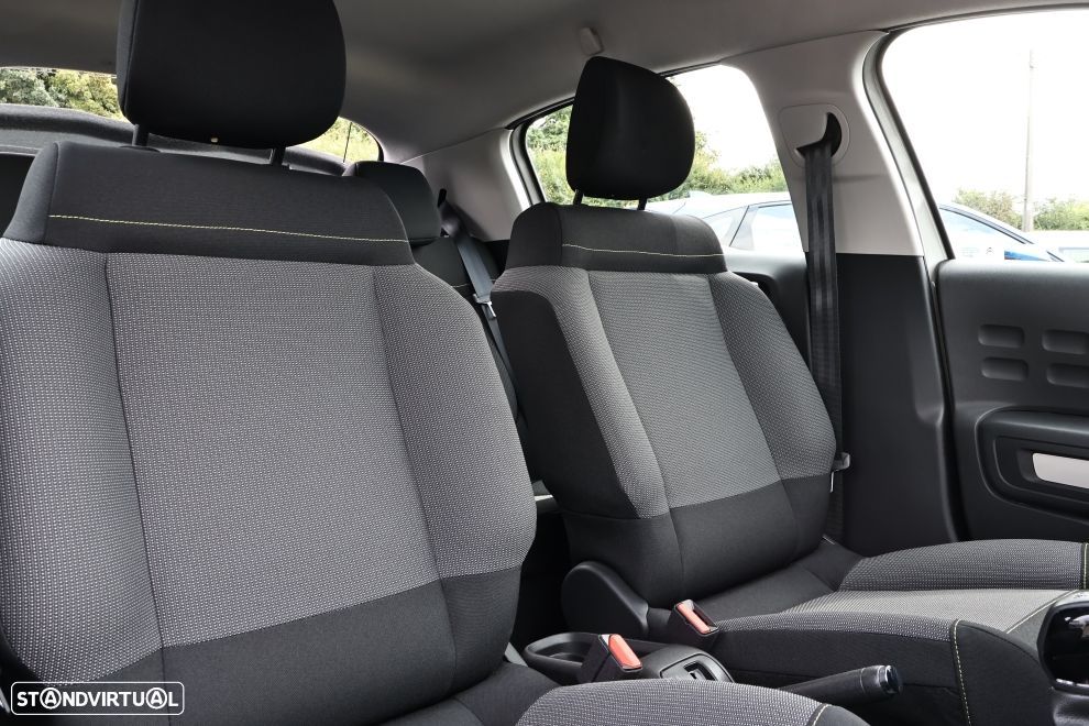 Citroën C3 1.2 PureTech C-Series - 12