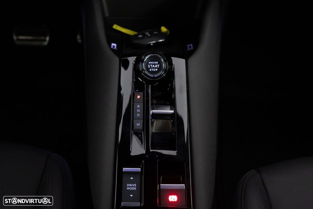 Alfa Romeo Junior 1.2 Sport Speciale eDCT6 - 26