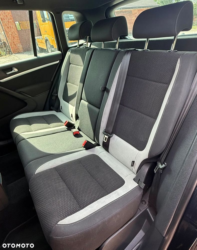 Volkswagen Tiguan 2.0 TDI 4Mot Sport&Style DSG - 31