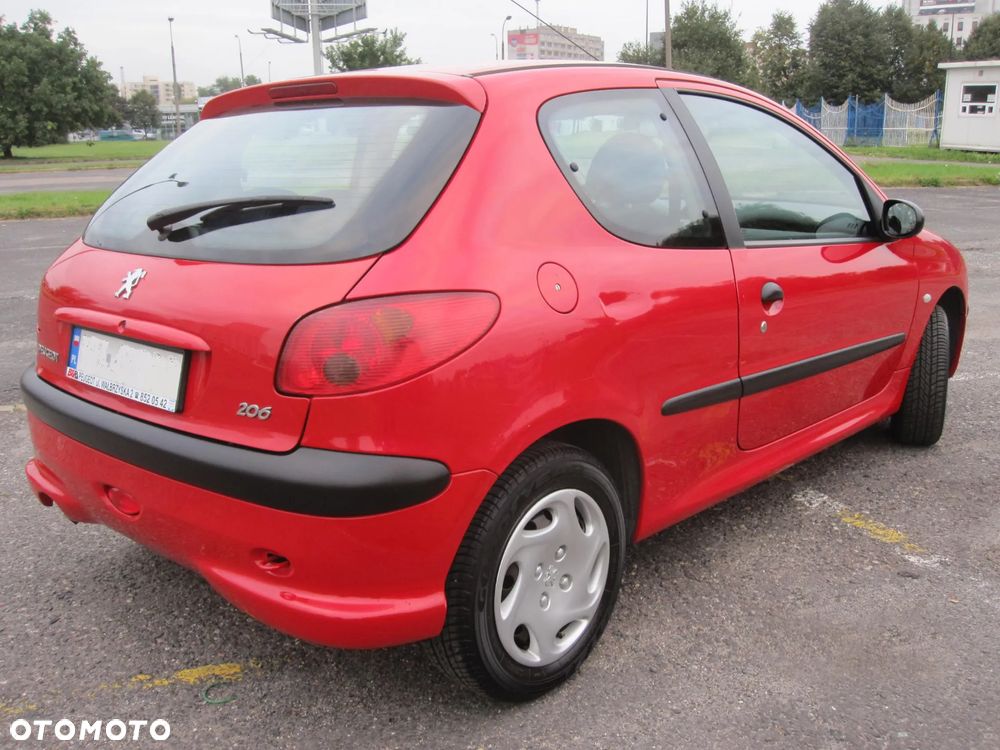 Peugeot 206 1.1 XR Presence - 4