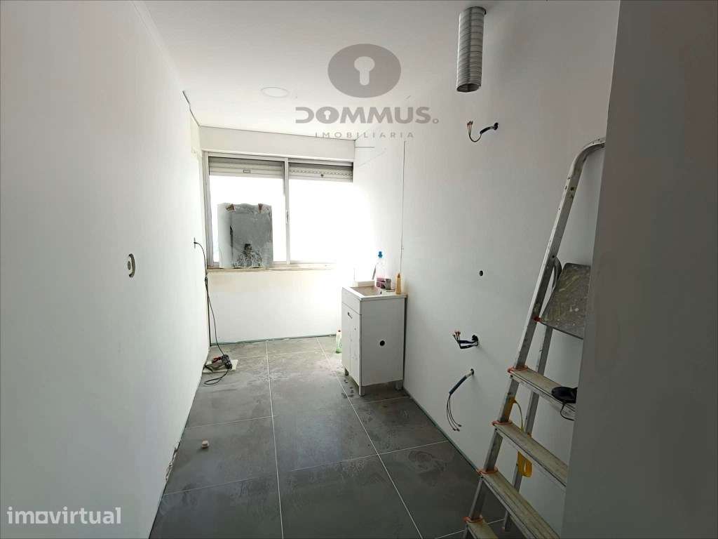 Apartamento T1 Totalmente Remodelado na Damaia - Grande imagem: 5/19