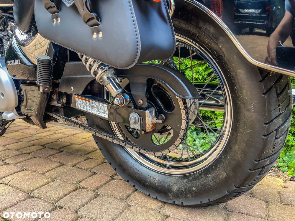 Suzuki Intruder - 15