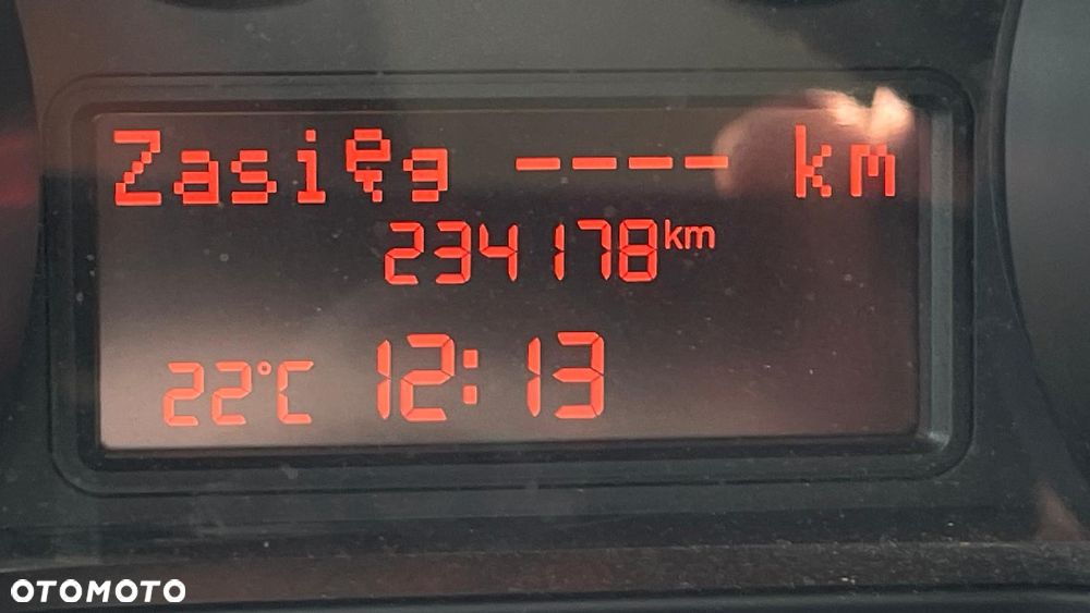 Fiat Punto 1.4 Easy S&S - 12