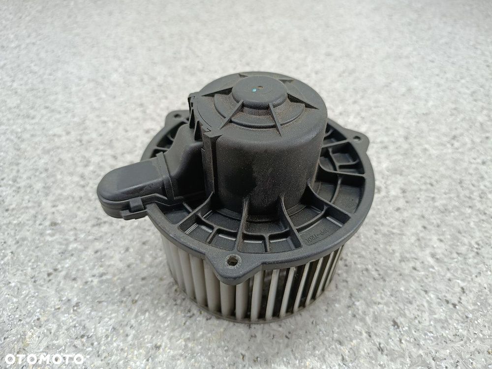 WENTYLATOR NAWIEWU, DMUCHAWA HYUNDAI TUCSON I F00S330024 KAMCO 2.0 CRDI - 1