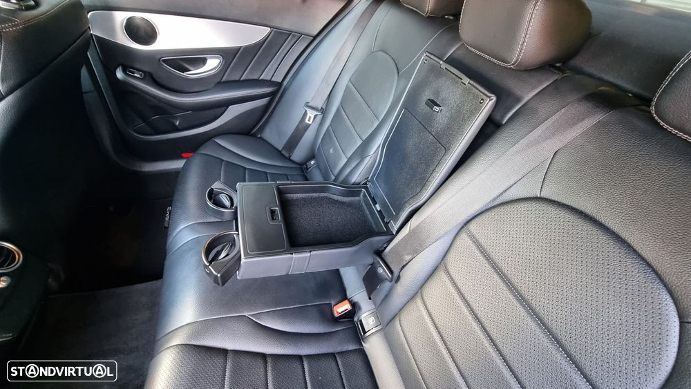 Mercedes-Benz C 180 d AMG Line - 24