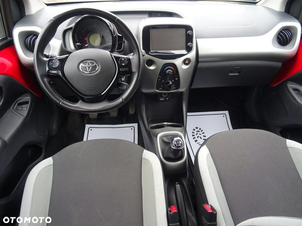 Toyota Aygo - 11