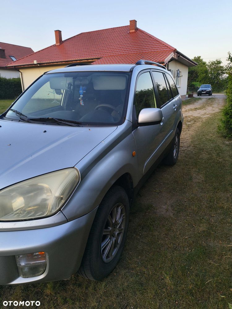 Toyota RAV4 - 8