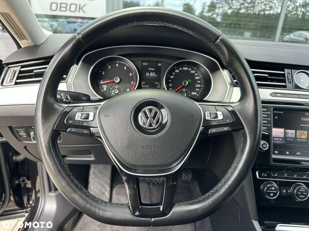Volkswagen Passat Variant 2.0 TSI (BlueMotion Technology) DSG Highline - 18