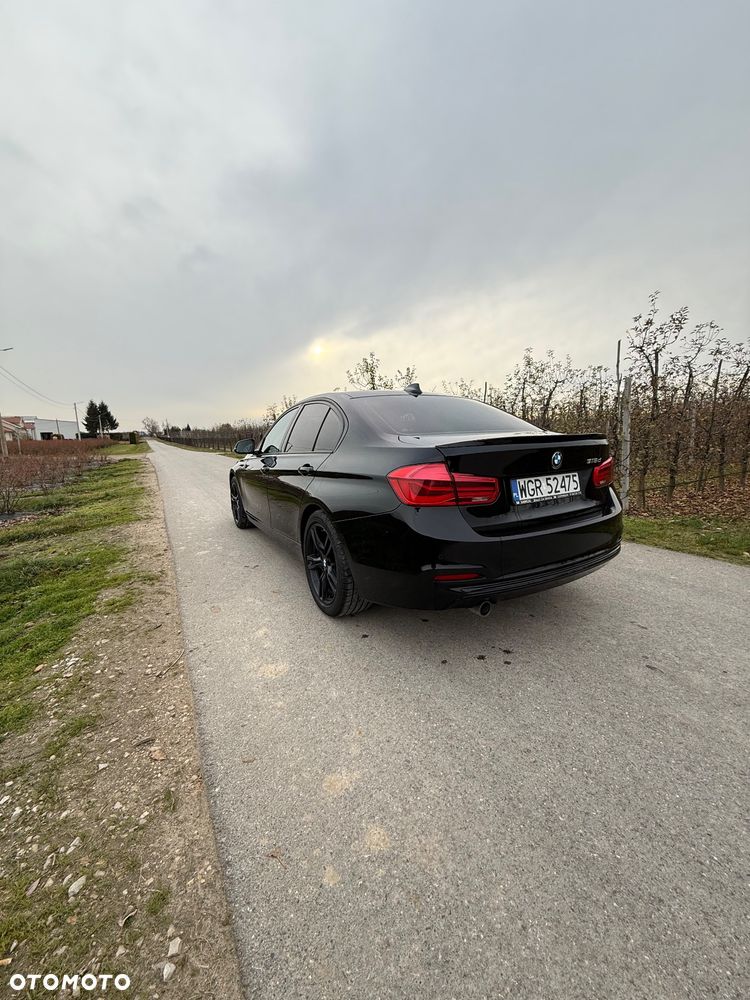 BMW Seria 3 318d - 25