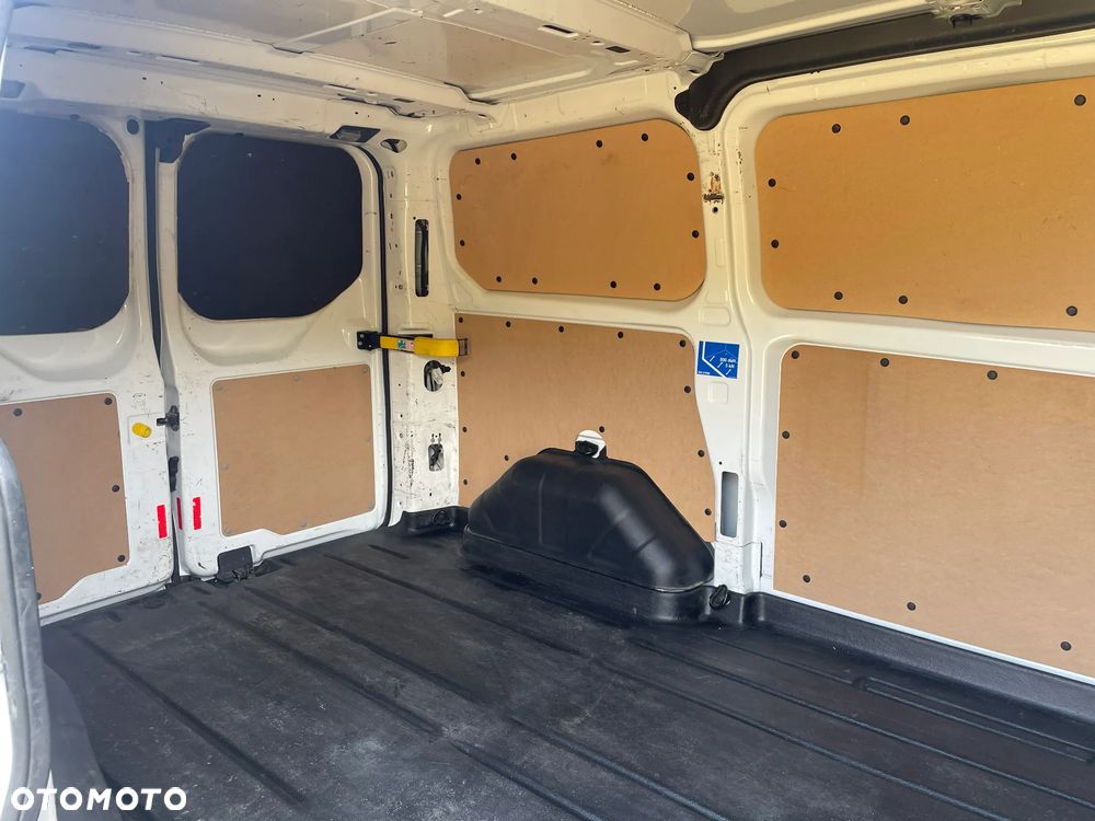 Ford Transit Custom - 28