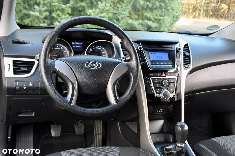 Hyundai i30 1.4 Comfort - 29