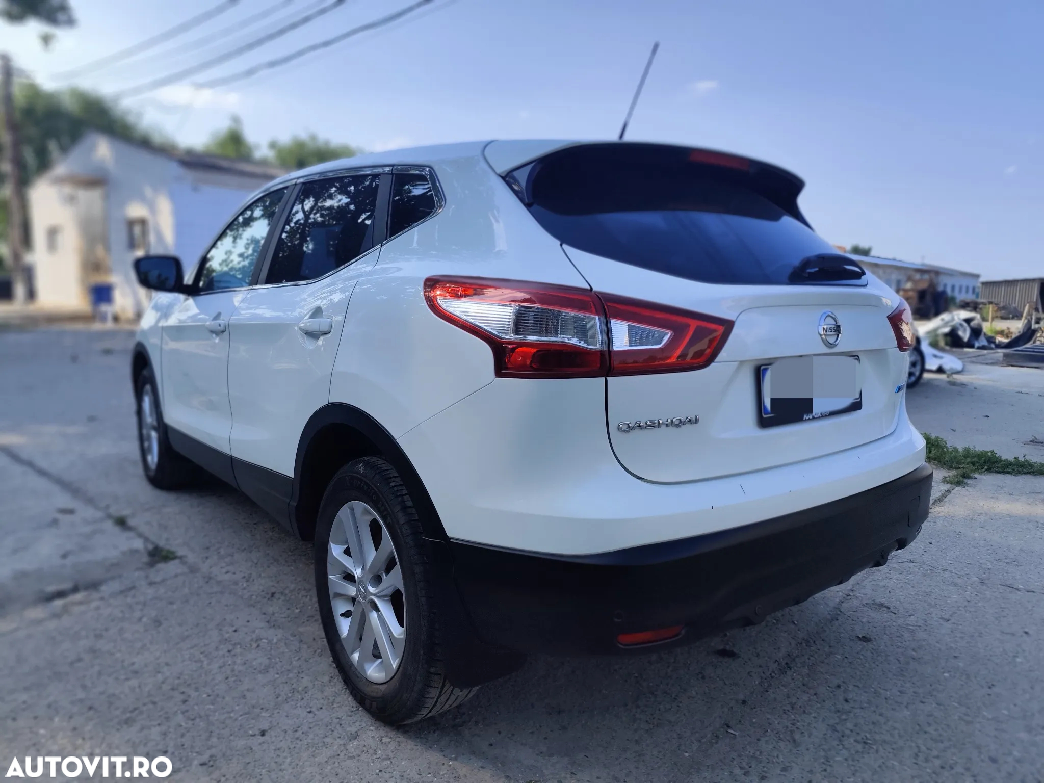 Nissan Qashqai 1.5 DCI TEKNA - 12