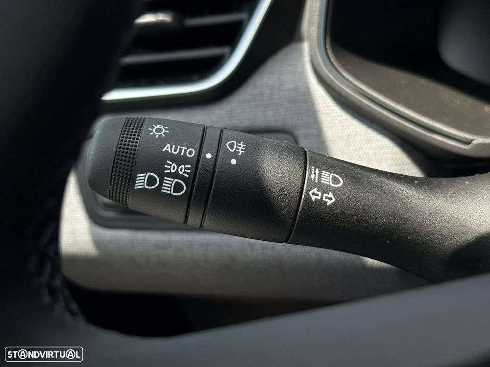 Mitsubishi Colt 1.0 MPI-T Kaiteki - 27