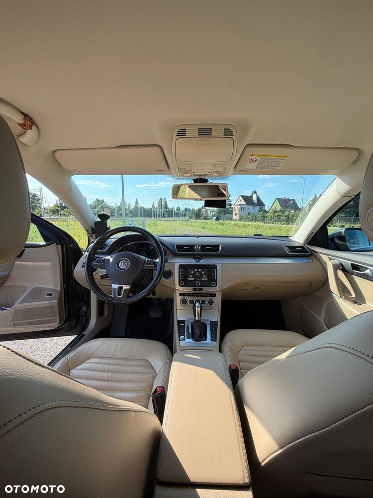 Volkswagen Passat 2.0 TDI Highline DSG - 13