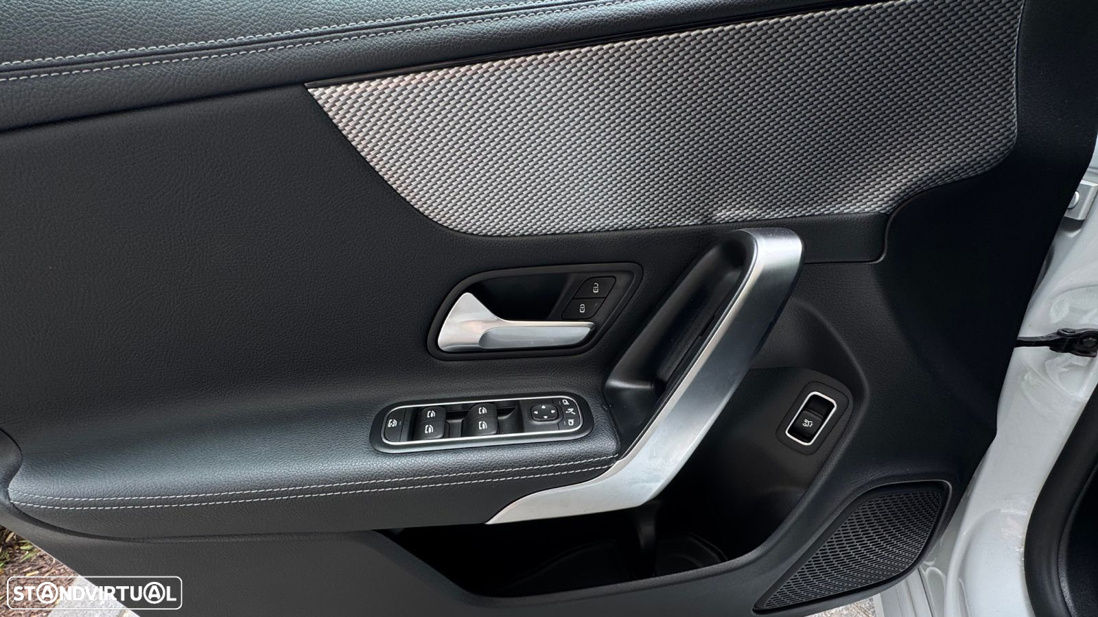 Mercedes-Benz CLA 200 d Shooting Brake Progressive Aut. - 17