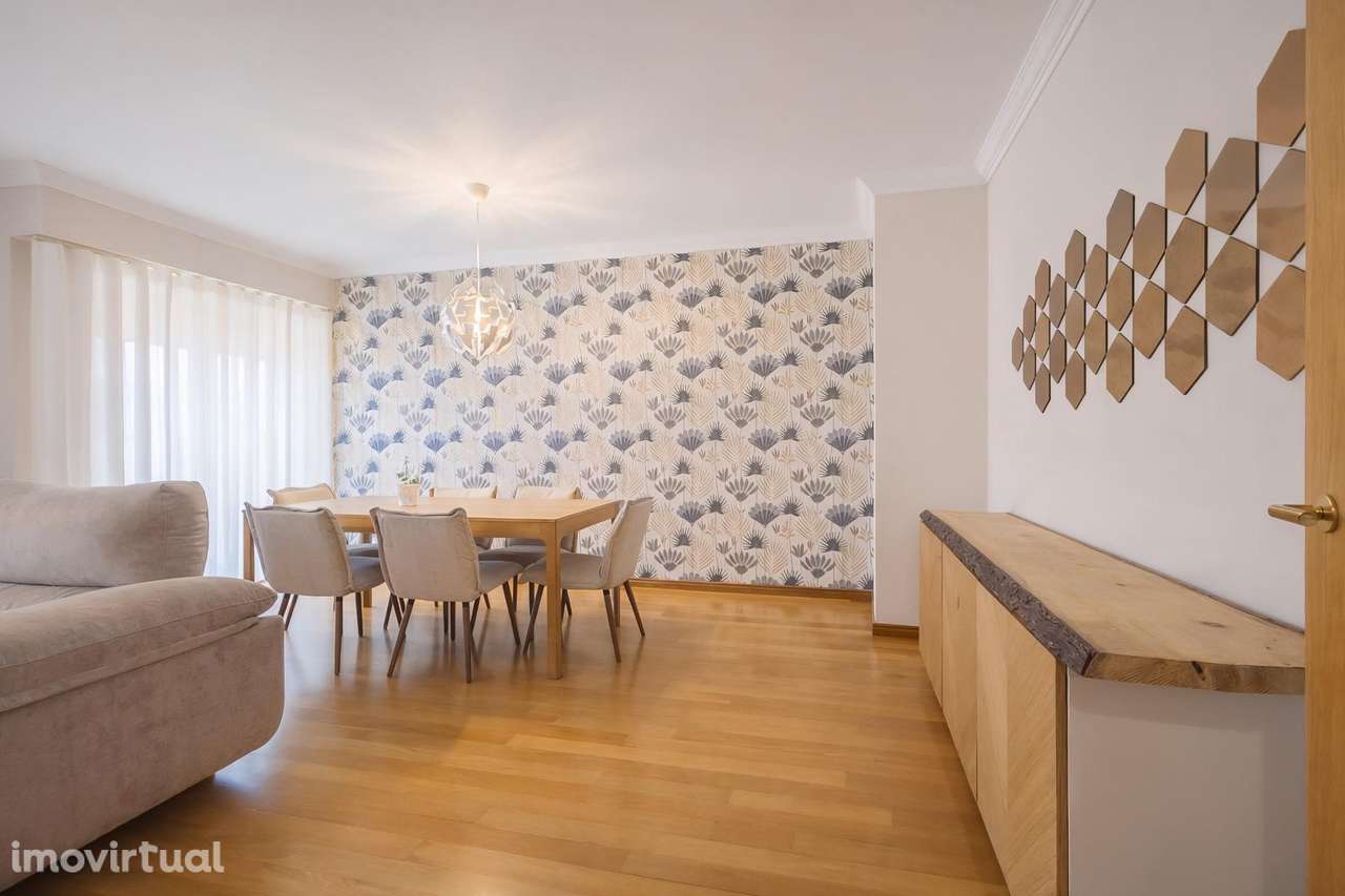 Apartamento T2 RENOVADO com Varanda e Garagem Box – Ermesinde - Grande imagem: 5/36