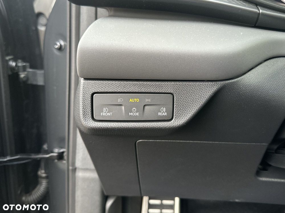 Cupra Terramar 1.5 eTSI mHEV DSG - 37