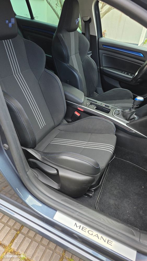 Renault Mégane Sport Tourer 1.5 Blue dCi GT Line - 7
