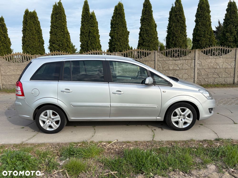 Opel Zafira 1.7 CDTI ecoFLEX Design Edition - 9