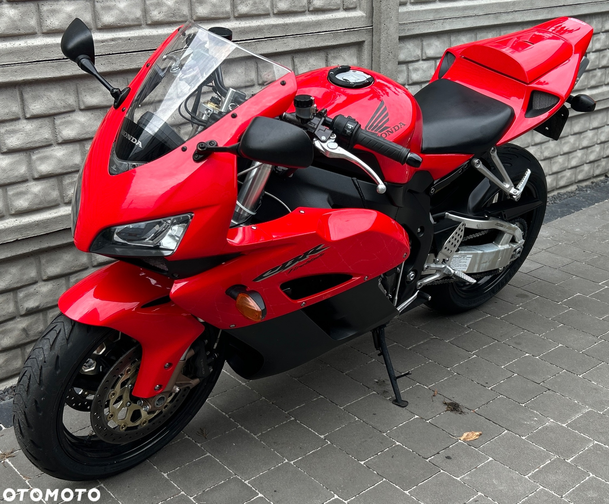 Honda CBR - 23