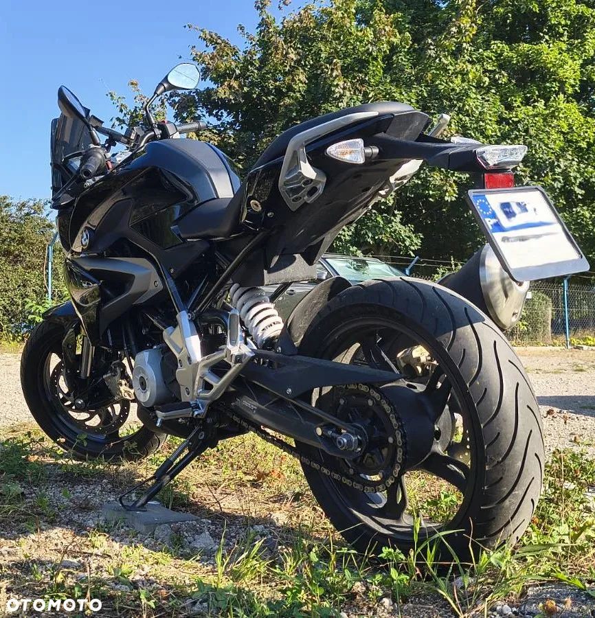 BMW G - 1